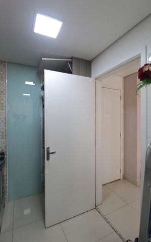 Apartamento para alugar com 55m², 2 quartos e sem vagaCozinha e Área de Serviço