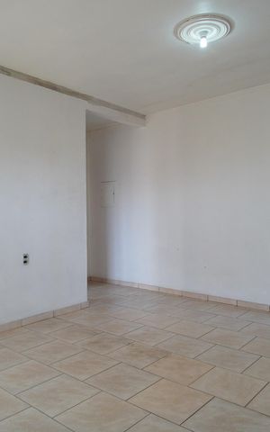 Apartamento para alugar com 100m², 2 quartos e 1 vagaSala