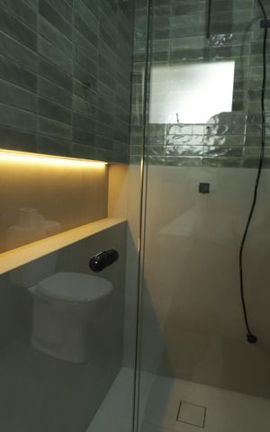 Casa à venda com 160m², 3 quartos e 2 vagasBanheiro da Suíte 1/Banheiro Social