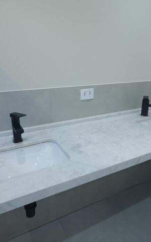 Casa à venda com 160m², 3 quartos e 2 vagasBanheiro da Suíte 3