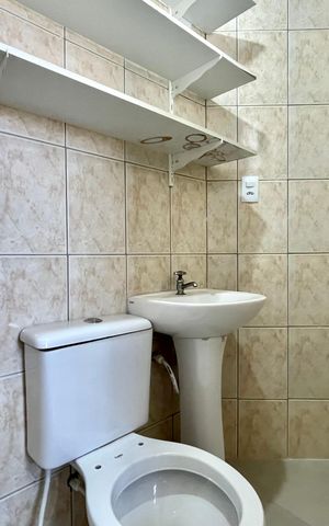 Apartamento para alugar com 58m², 3 quartos e 3 vagas Apartamento para alugar com 58m², 3 quartos e 3 vagasBanheiro de serviço