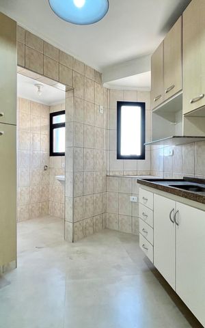Apartamento para alugar com 58m², 3 quartos e 3 vagas Apartamento para alugar com 58m², 3 quartos e 3 vagasCozinha