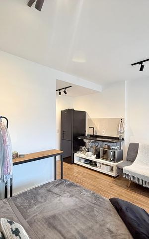 Studio à venda com 28m², 1 quarto e 1 vaga Studio à venda com 28m², 1 quarto e 1 vagaQuarto