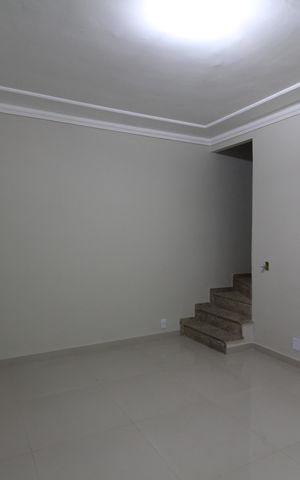 Casa de condomínio à venda com 100m², 2 quartos e 1 vagaSala