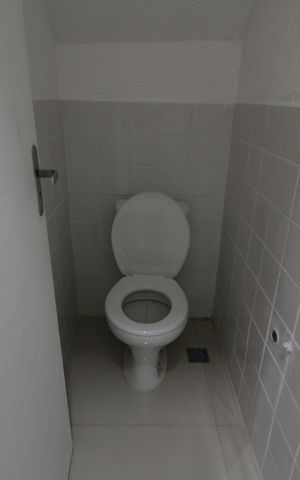 Casa de condomínio à venda com 100m², 2 quartos e 1 vagaLavabo
