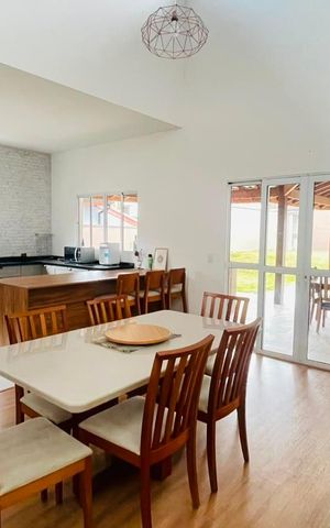 Casa de condomínio para alugar com 202m², 3 quartos e 4 vagas Casa de condomínio para alugar com 202m², 3 quartos e 4 vagasSala de Jantar