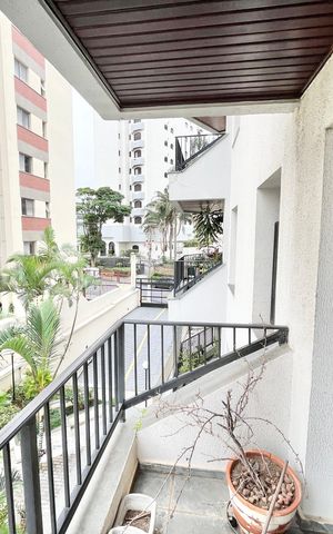 Apartamento à venda com 160m², 4 quartos e 3 vagasVaranda da Sala
