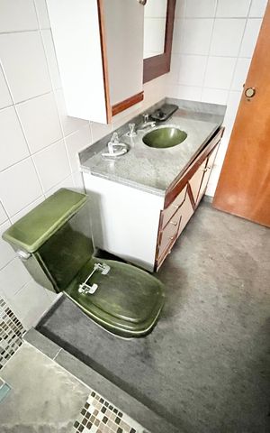 Apartamento à venda com 160m², 4 quartos e 3 vagasBanheiro da Suíte 3