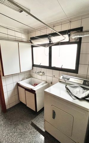 Apartamento à venda com 160m², 4 quartos e 3 vagasÁrea de Serviço
