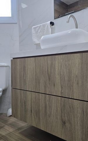 Casa à venda com 295m², 4 quartos e 7 vagas Casa à venda com 295m², 4 quartos e 7 vagasBanheiro da Suíte