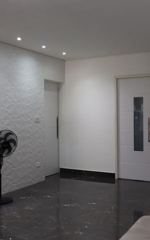 Casa à venda com 295m², 4 quartos e 7 vagasSala 