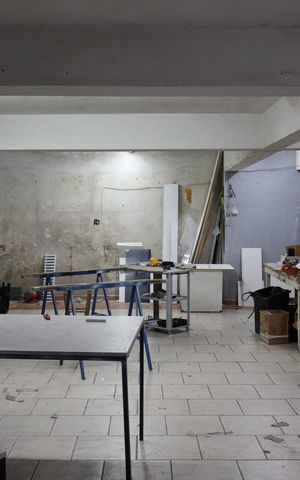 Casa à venda com 295m², 4 quartos e 7 vagasGaragem Fundos 