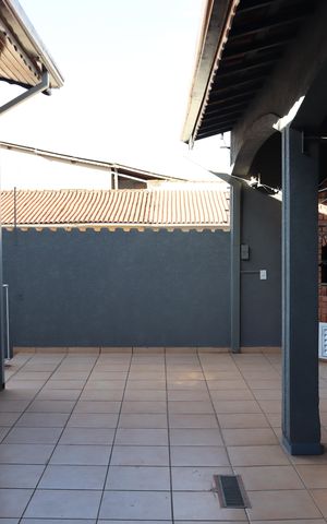 Casa à venda com 295m², 4 quartos e 7 vagasÁrea de Serviço e Churrasqueira 