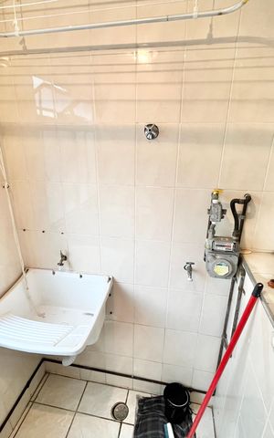 Apartamento à venda com 63m², 2 quartos e 1 vagaCozinha e Área de Serviço