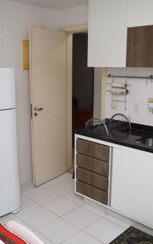 Casa à venda com 127m², 4 quartos e 2 vagascozinha