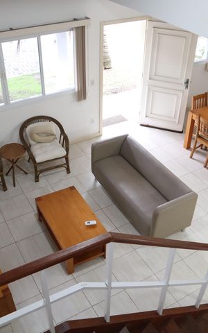 Casa à venda com 127m², 4 quartos e 2 vagassala