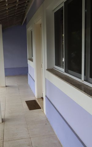Casa à venda com 127m², 4 quartos e 2 vagasvaranda frontal