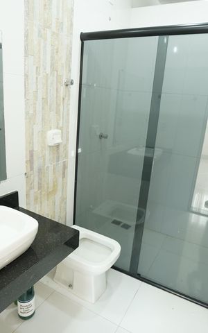 Casa à venda com 136m², 3 quartos e 2 vagas Casa à venda com 136m², 3 quartos e 2 vagasBanheiro da Suíte