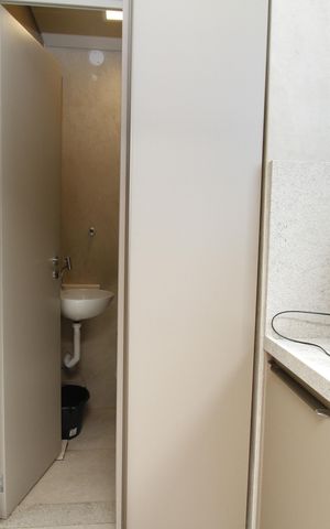 Apartamento à venda com 140m², 3 quartos e 1 vagaÁrea de Serviço