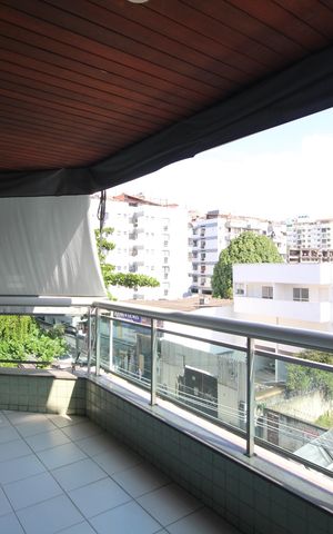 Apartamento à venda com 98m², 3 quartos e 1 vagaSala - Varanda