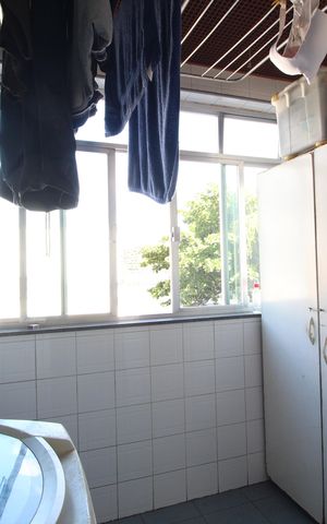 Apartamento à venda com 98m², 3 quartos e 1 vagaÁrea de Serviço