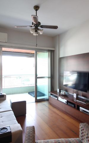Apartamento à venda com 98m², 3 quartos e 1 vagaSala