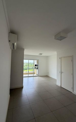 Apartamento à venda com 103m², 3 quartos e 2 vagas Apartamento à venda com 103m², 3 quartos e 2 vagasSala