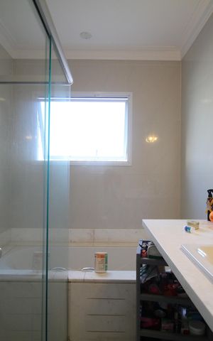Casa para alugar com 210m², 4 quartos e 3 vagasBanheiro da Suíte 1