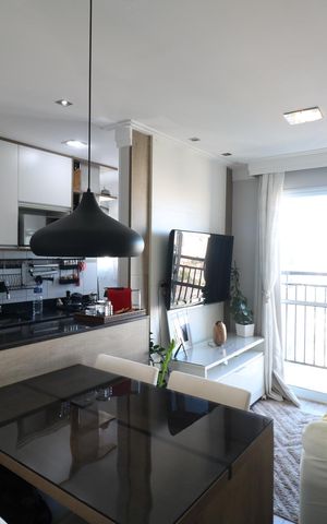 Apartamento à venda com 46m², 2 quartos e 1 vaga Apartamento à venda com 46m², 2 quartos e 1 vagaSala