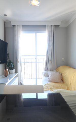 Apartamento à venda com 46m², 2 quartos e 1 vaga Apartamento à venda com 46m², 2 quartos e 1 vagaSala