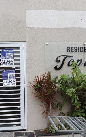 Apartamento à venda com 39m², 1 quarto e sem vagaFachada e portão