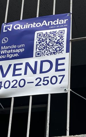 Casa à venda com 600m², 6 quartos e 2 vagas Casa à venda com 600m², 6 quartos e 2 vagasPlaca