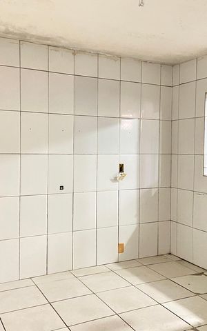 Casa à venda com 600m², 6 quartos e 2 vagas Casa à venda com 600m², 6 quartos e 2 vagasQuarto 3