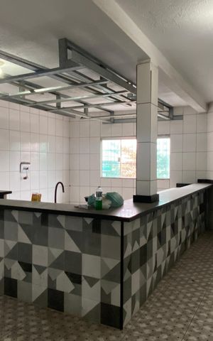 Casa à venda com 600m², 6 quartos e 2 vagas Casa à venda com 600m², 6 quartos e 2 vagasCozinha