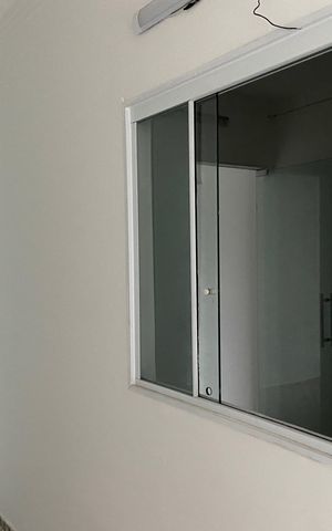 Casa à venda com 600m², 6 quartos e 2 vagas Casa à venda com 600m², 6 quartos e 2 vagasCorredor