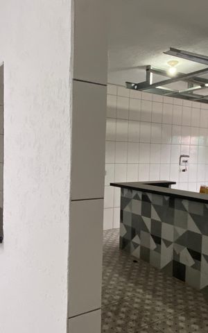 Casa à venda com 600m², 6 quartos e 2 vagas Casa à venda com 600m², 6 quartos e 2 vagasCozinha