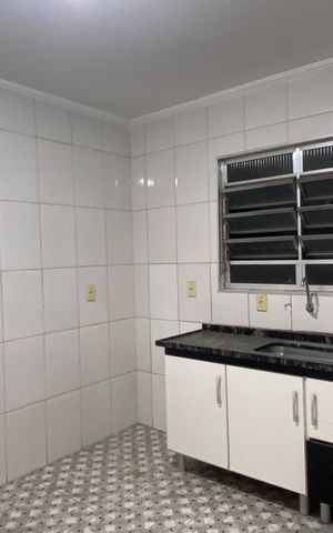 Casa à venda com 600m², 6 quartos e 2 vagas Casa à venda com 600m², 6 quartos e 2 vagasCozinha 2