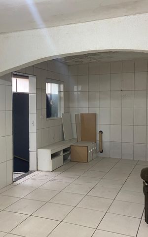 Casa à venda com 600m², 6 quartos e 2 vagas Casa à venda com 600m², 6 quartos e 2 vagasSala 3