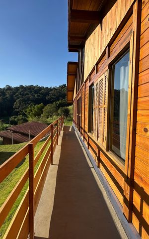 Casa à venda com 1000m², 2 quartos e 10 vagas Casa à venda com 1000m², 2 quartos e 10 vagasVaranda