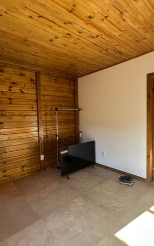 Casa à venda com 1000m², 2 quartos e 10 vagas Casa à venda com 1000m², 2 quartos e 10 vagasSuíte 2