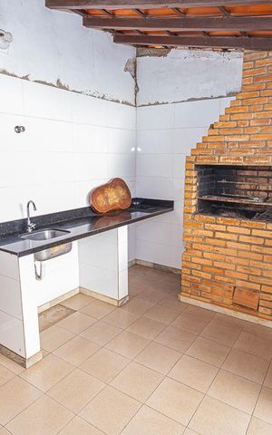 Casa à venda com 500m², 5 quartos e 7 vagas Casa à venda com 500m², 5 quartos e 7 vagasArea gourmet