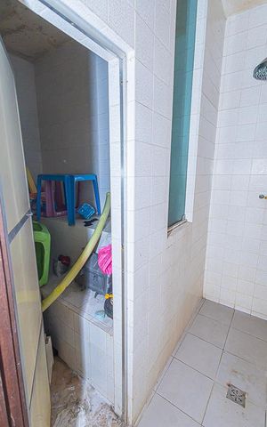 Casa à venda com 500m², 5 quartos e 7 vagas Casa à venda com 500m², 5 quartos e 7 vagasLavabo/ sauna/ ducha