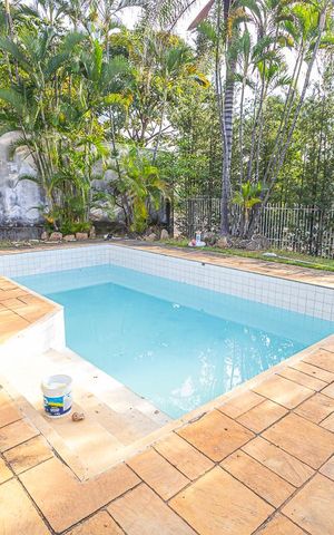 Casa à venda com 500m², 5 quartos e 7 vagas Casa à venda com 500m², 5 quartos e 7 vagasArea externa- lazer