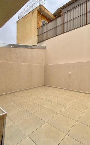 Casa à venda com 137m², 3 quartos e 3 vagas Casa à venda com 137m², 3 quartos e 3 vagasÁrea de Serviço