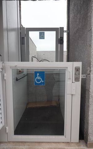 Apartamento à venda com 40m², 2 quartos e sem vagaElevador Piscina