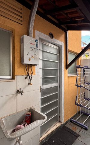 Casa de condomínio para alugar com 68m², 2 quartos e 1 vaga Casa de condomínio para alugar com 68m², 2 quartos e 1 vagaÁrea de Serviço
