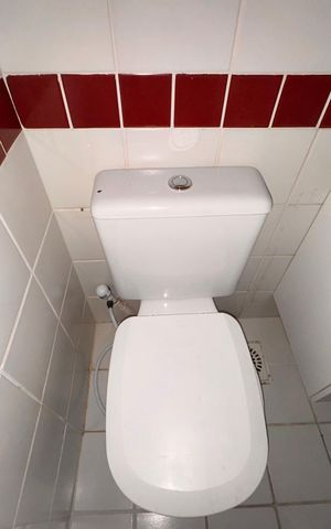 Casa de condomínio para alugar com 68m², 2 quartos e 1 vaga Casa de condomínio para alugar com 68m², 2 quartos e 1 vagaBanheiro Social