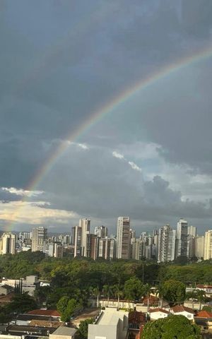 Apartamento à venda com 77m², 3 quartos e 2 vagas Apartamento à venda com 77m², 3 quartos e 2 vagasVista