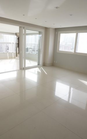 Apartamento à venda com 190m², 3 quartos e 2 vagas