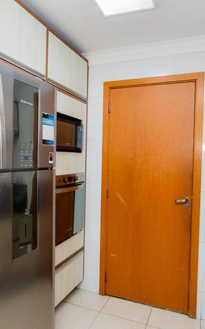 Apartamento à venda com 93m², 3 quartos e 2 vagasCozinha